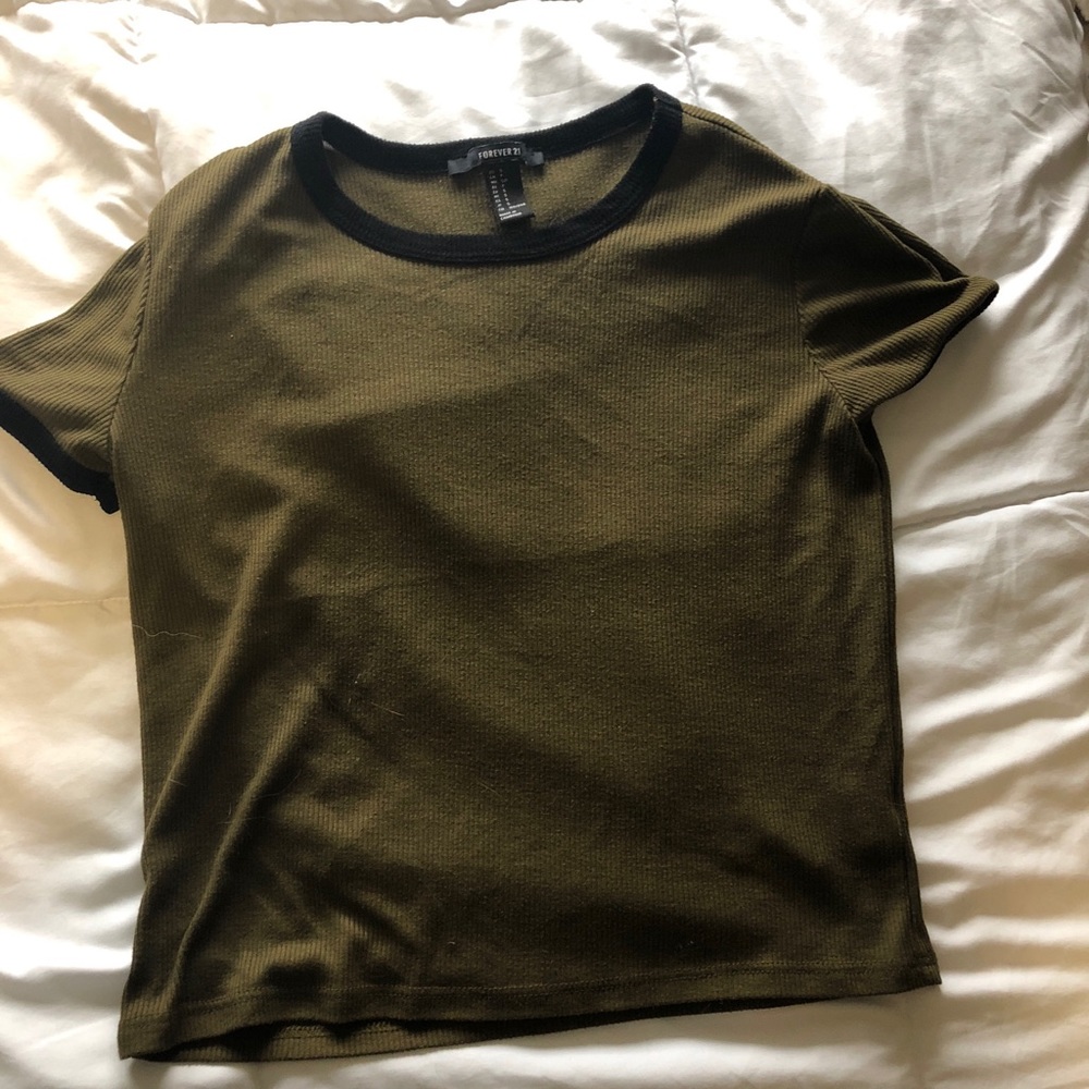 Crop top